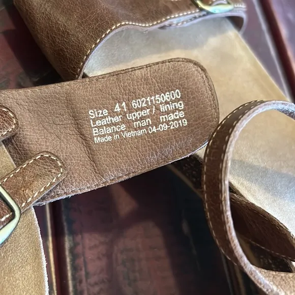 Dansko Rebekah SOFT Sole Waxy Burnished Tan Women's Sandals  Size 9.5-10