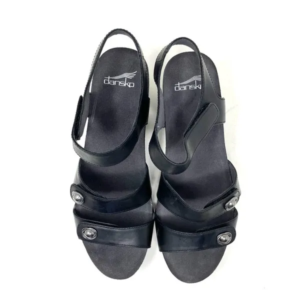 Dansko SAVANNAH BLACK WAXY BURNISHED Sandals