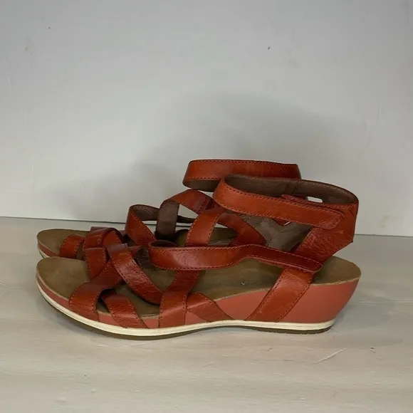 Dansko Veruka Sandals