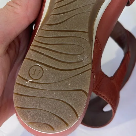 Dansko Veruka Sandals