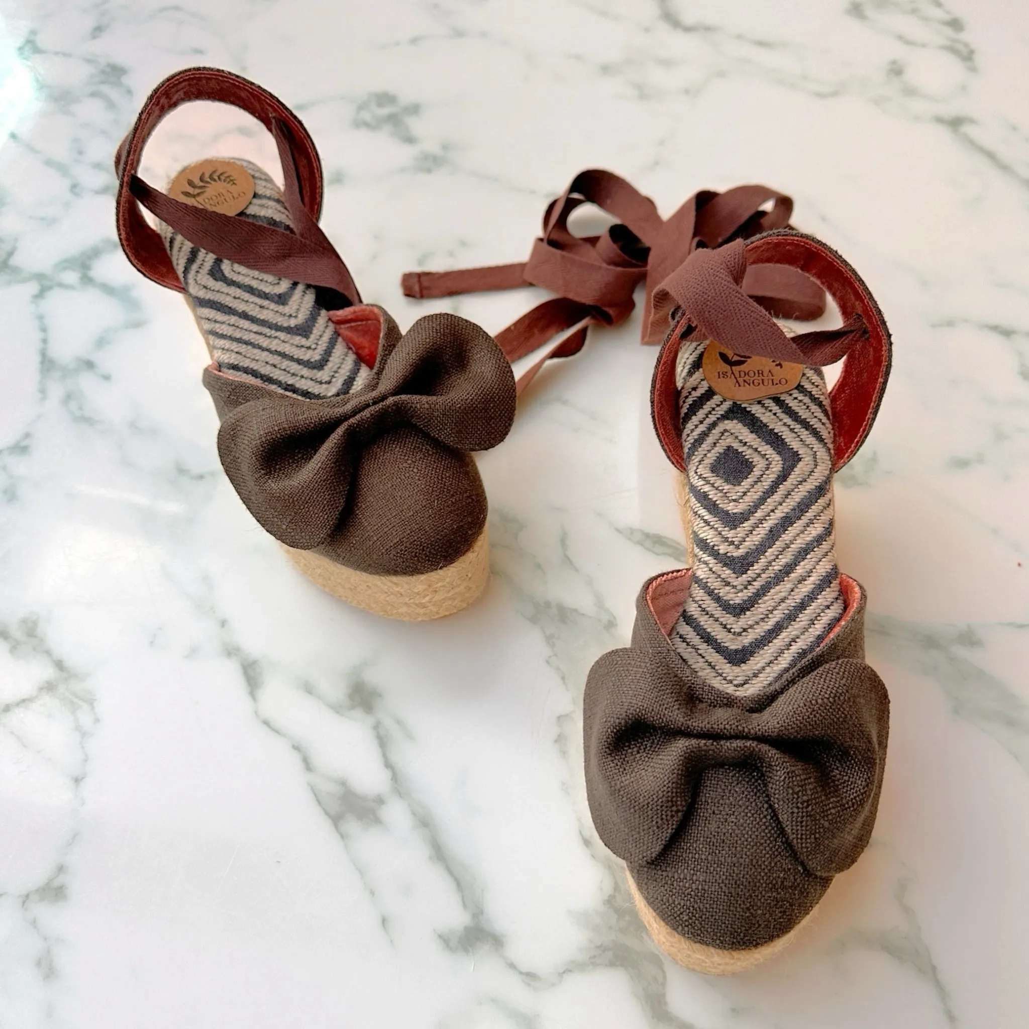 Deep Brown Bow Wonder Heels