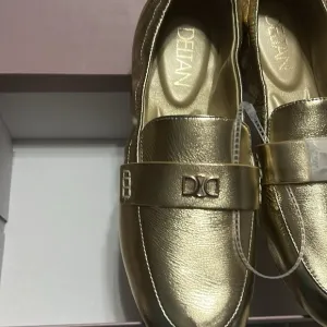Deltan Gold Leather Loafers size 8.5 NWT