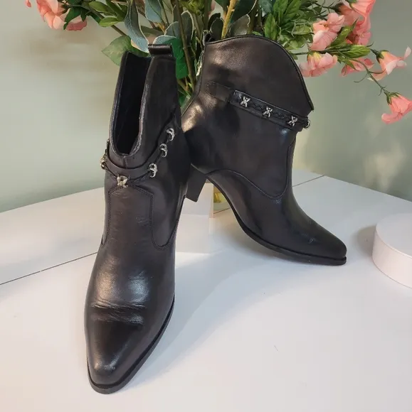 Dingo leather western boots short ankle height booties cowboy VTF EUC