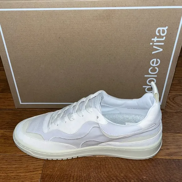 Dolce Vita Leather Adella Lace Up Sneakers Off White Women’s Size 8