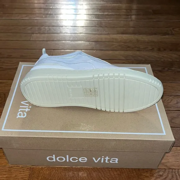 Dolce Vita Leather Adella Lace Up Sneakers Off White Women’s Size 8