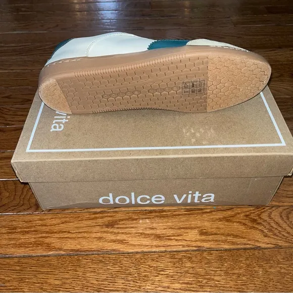 Dolce Vita Nelson Lace Up Sneakers White, Cream &amp; Green Women’s Size 8