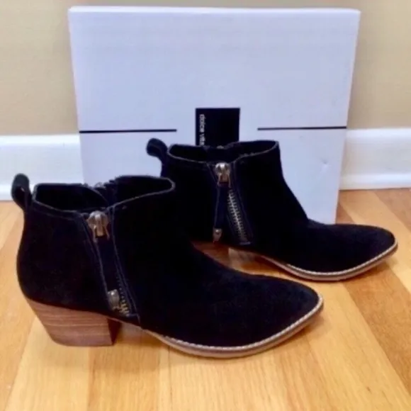 DOLCE VITA 'Saira' Black Suede Pointy Toe Dual Zipper Ankle Boots Size 5.5