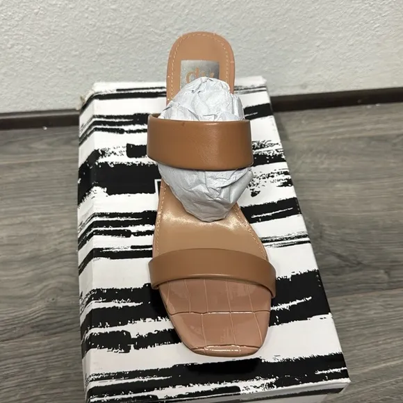 Dolce Vita Women's Selsta Strappy Sandals