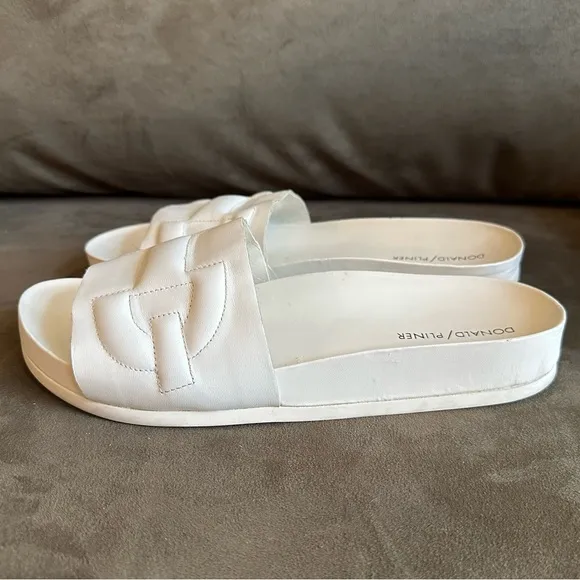 Donald J Pliner White Nappa Leather Embossed Horsebit Buoy Slide Sandals