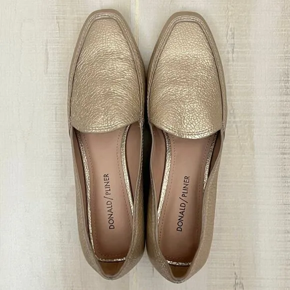 Donald J Pliner Women's Icon Loafers Nude Pebble Metallic Leather Size 7.5M