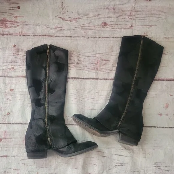 Donald J Pliner Duck Feathers Riding Boots Size 7