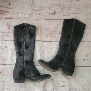 Donald J Pliner Duck Feathers Riding Boots Size 7