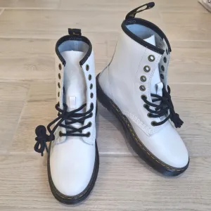Dr. Marten Zavala white leather combat boots- size US women's 5 - EU 36