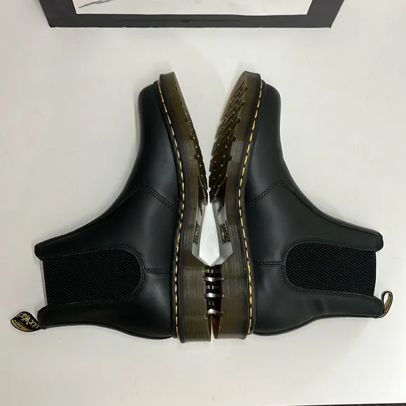 Dr. Martens 2976 Slip Resisting Chelsea Boots - Soft Toe Women’s US Size 10