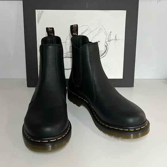 Dr. Martens 2976 Slip Resisting Chelsea Boots - Soft Toe Women’s US Size 10