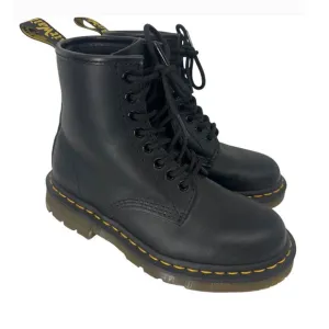 Dr. Martens Air Wair Black Leather Lace Up Ankle Combat Cushioned Boots US 6 New