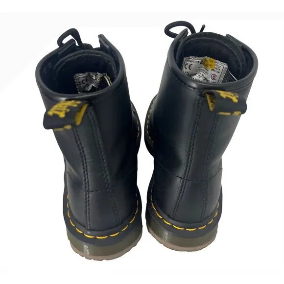 Dr. Martens Air Wair Black Leather Lace Up Ankle Combat Cushioned Boots US 6 New