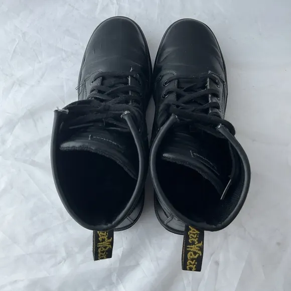 Dr. Martens Black Leather Boots Lace-Up Ankle-Height
