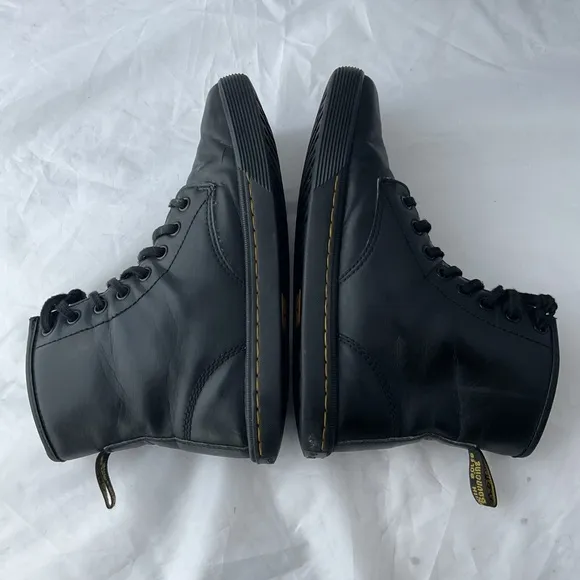 Dr. Martens Black Leather Boots Lace-Up Ankle-Height