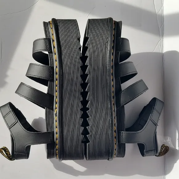 Dr. Martens Blaire Quad Black Leather Platform Sandals with Chunky Sole Size 10