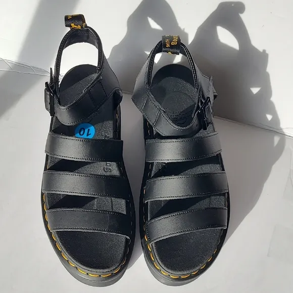 Dr. Martens Blaire Quad Black Leather Platform Sandals with Chunky Sole Size 10