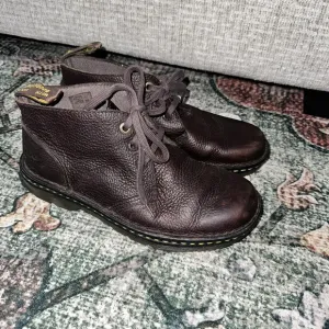 Dr. Martens Sussex‎ Industrial Chukka Boots Leather Men's US Size 8 M Brown