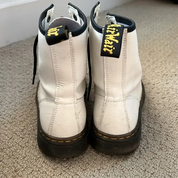 Dr. Martens White Zavala Combat Boots Lace Up Women's Size 6