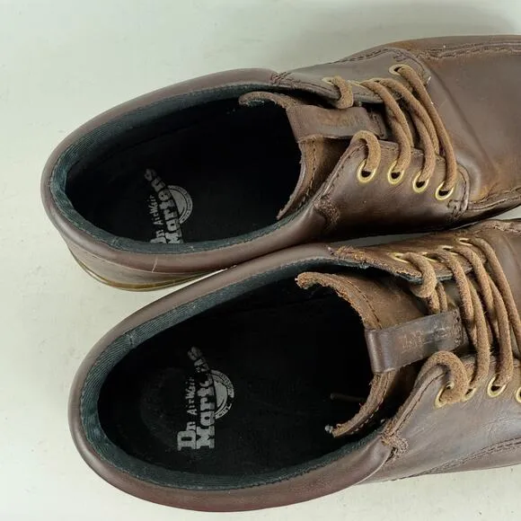 Dr. Martens Wilmot Low Loafers Women's 9 Crazy Horse Leather Lace-Up Low Top