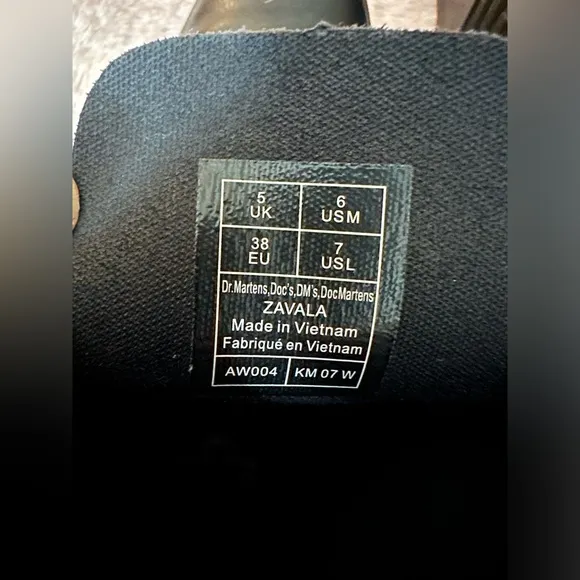 DR. MARTENS ZAVALA COMBAT BOOTS