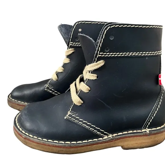 Duckfeet Faborg Classic Navy Blue Women’s Leather Boots, Size 37 6.5 - 7