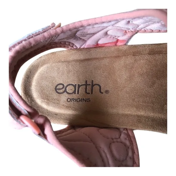 Earth NIB Women's Skylar3 Memory Foam Footbed Sandal Light Pink Size 6M