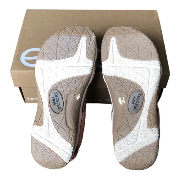 Earth NIB Women's Skylar3 Memory Foam Footbed Sandal Light Pink Size 6M