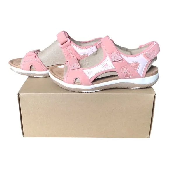 Earth NIB Women's Skylar3 Memory Foam Footbed Sandal Light Pink Size 6M