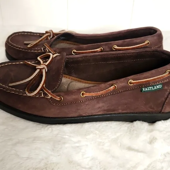 Eastland Vintage Y2K Women's Brown Leather Boat Shoes.