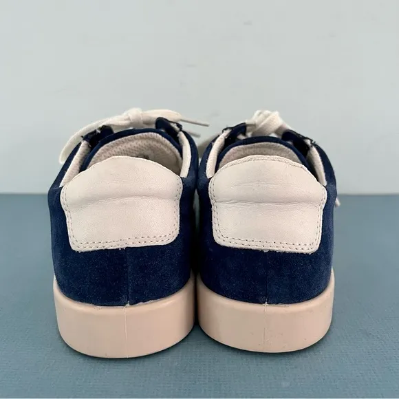 ECCO Street Lite Retro Blue Depths White Lace Up Sneakers