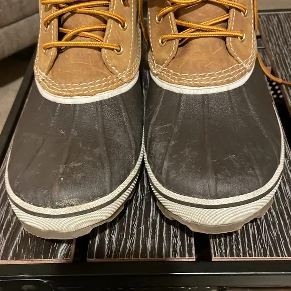Eddie Bauer Hunt Pac 6” duck boots size 11