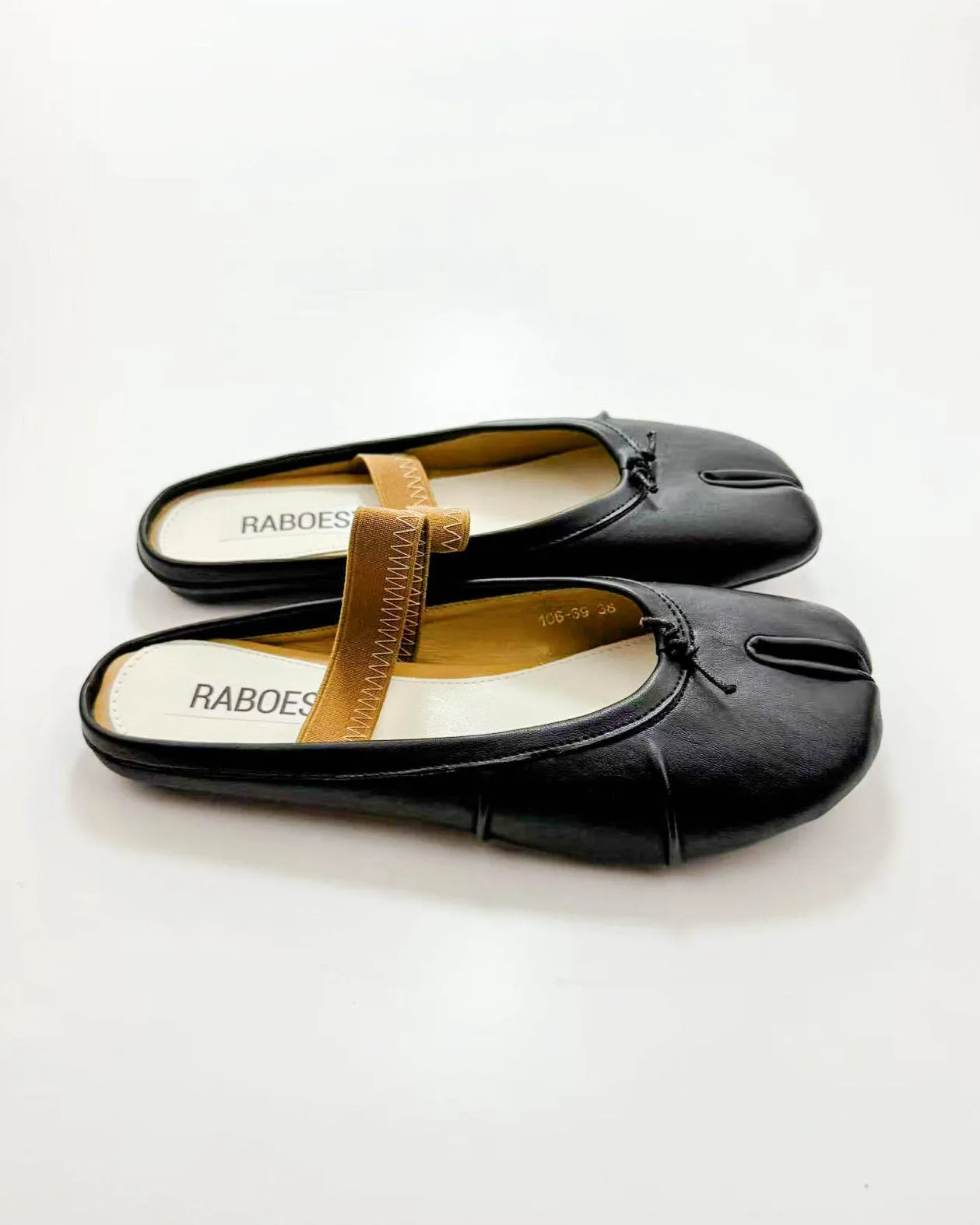 Elastic Strap Tabi Sandal Flats