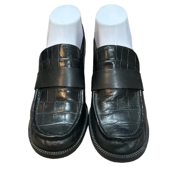 EUC - Anthropologie Ryan Heeled Loafers - size 38