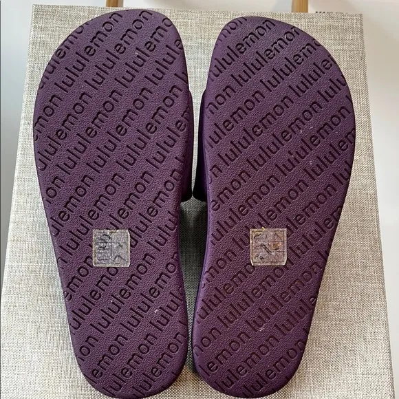 EUC Lululemon Athletica Purple Sandals Sleek Minimalist Design