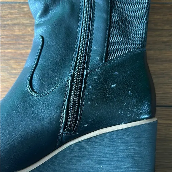 👢👢EUC SOUL Naturalizer Black Winter Wedge Boots👢👢