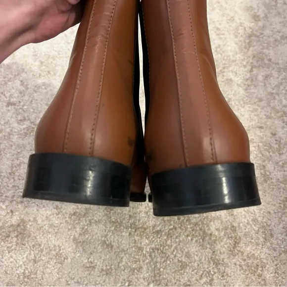 Everlane The Italian Leather Square Toe Chelsea Boots in Peanut Size 7.5