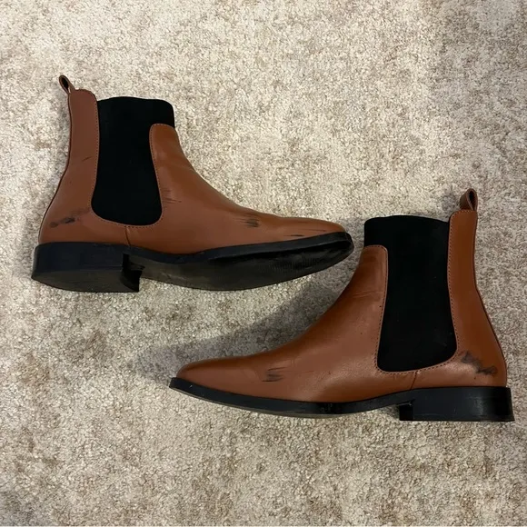 Everlane The Italian Leather Square Toe Chelsea Boots in Peanut Size 7.5