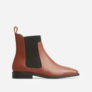 Everlane The Italian Leather Square Toe Chelsea Boots in Peanut Size 7.5