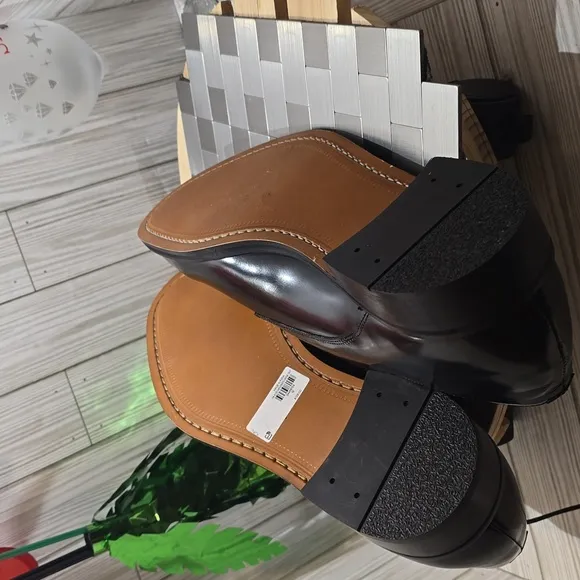 Express genuine leather loafers