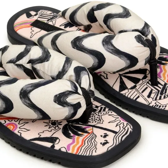 FARM RIO Puffy Scarf Flip Flop Black and White Patterned Sandals, 7