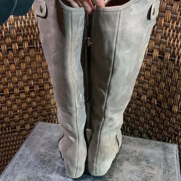 Fergie Ledger Too Heeled Boots Size 6.5