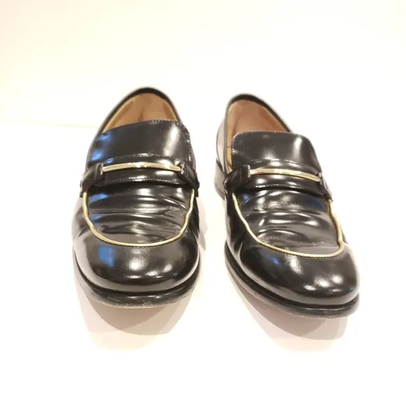 Ferragamo women's loafers flats black patent leather black gold size 8 c wide