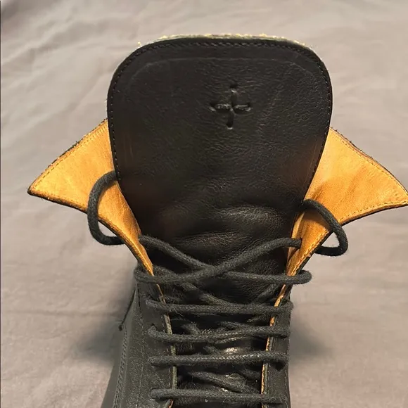 Fiorentini   Baker Black and Tan Boots Ankle-Height Lace-Up