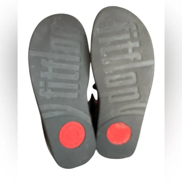 FitFlop Mina Black Padded Leather Toe Thong Sandals, Size 8, Casual Comfort