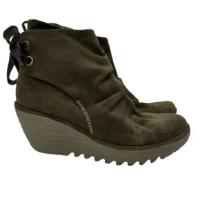 Fly London Women's Yama Suede Wedge Ankle Boots Olive Green Size 9